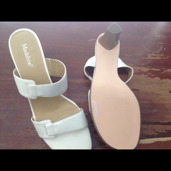 Sandals - Picture 2 of 2